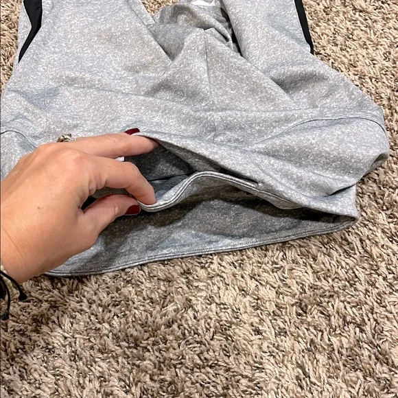 PINK VICTORIA’S SECRET bike shorts 🖤 - Picture 4 of 6